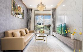 The Peak Midtown Twobedroom With Balcony